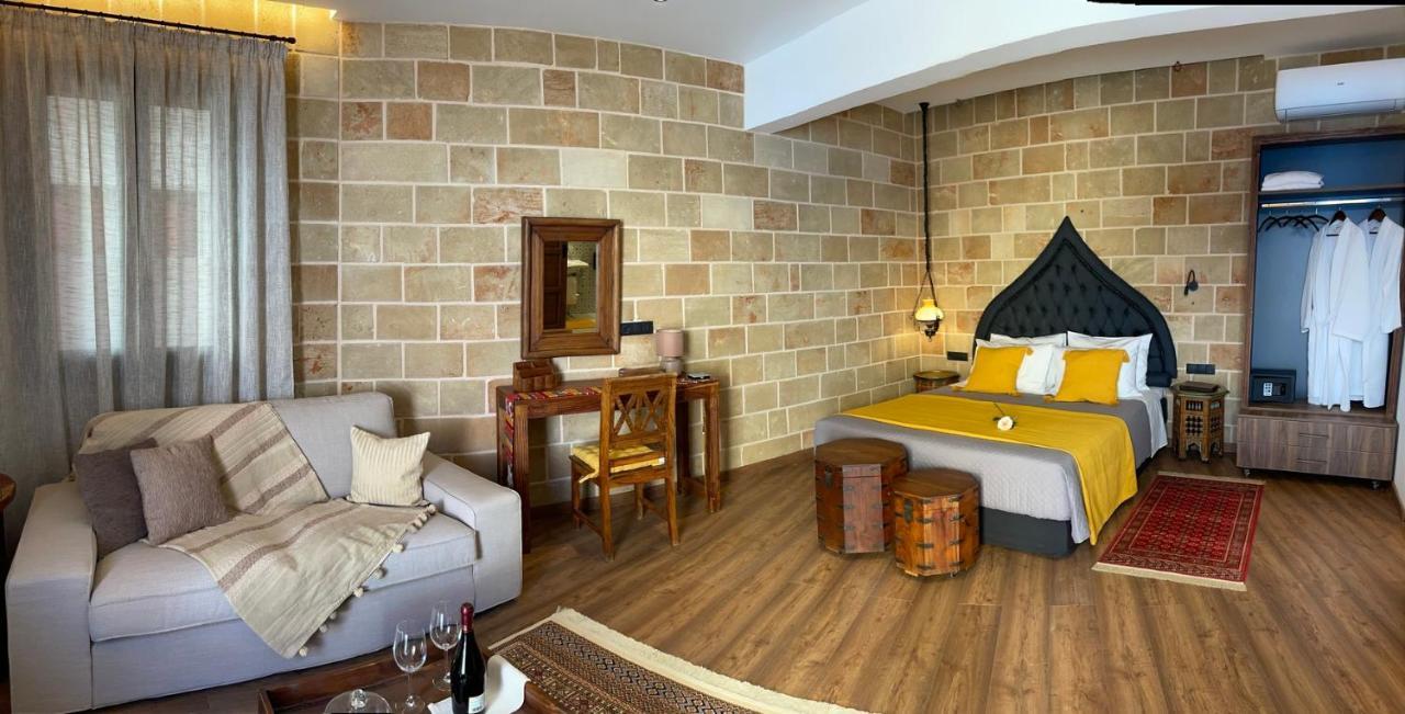 Utopia Luxury Suites - Old Town Rhodes City 외부 사진