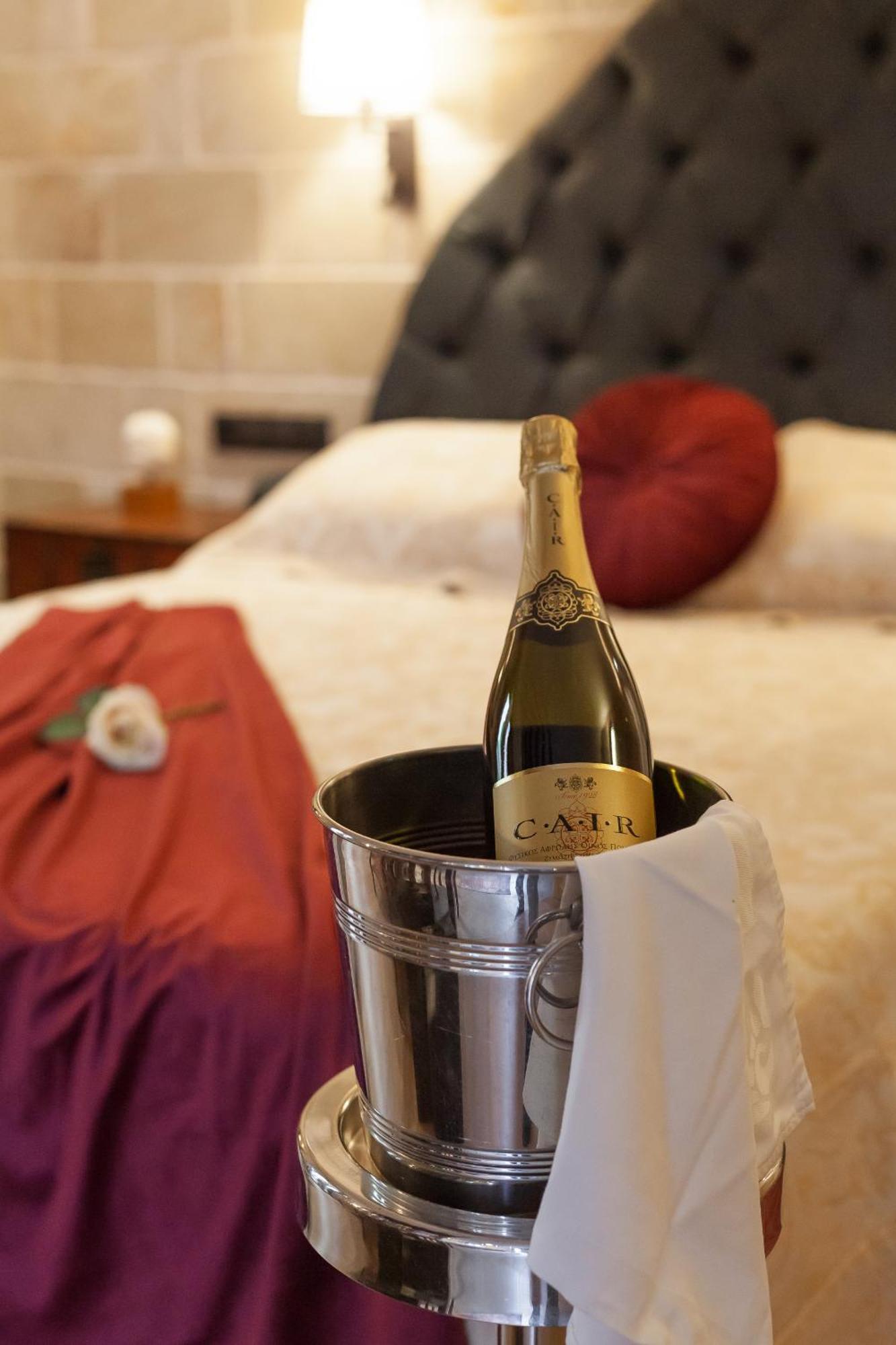 Utopia Luxury Suites - Old Town Rhodes City 외부 사진