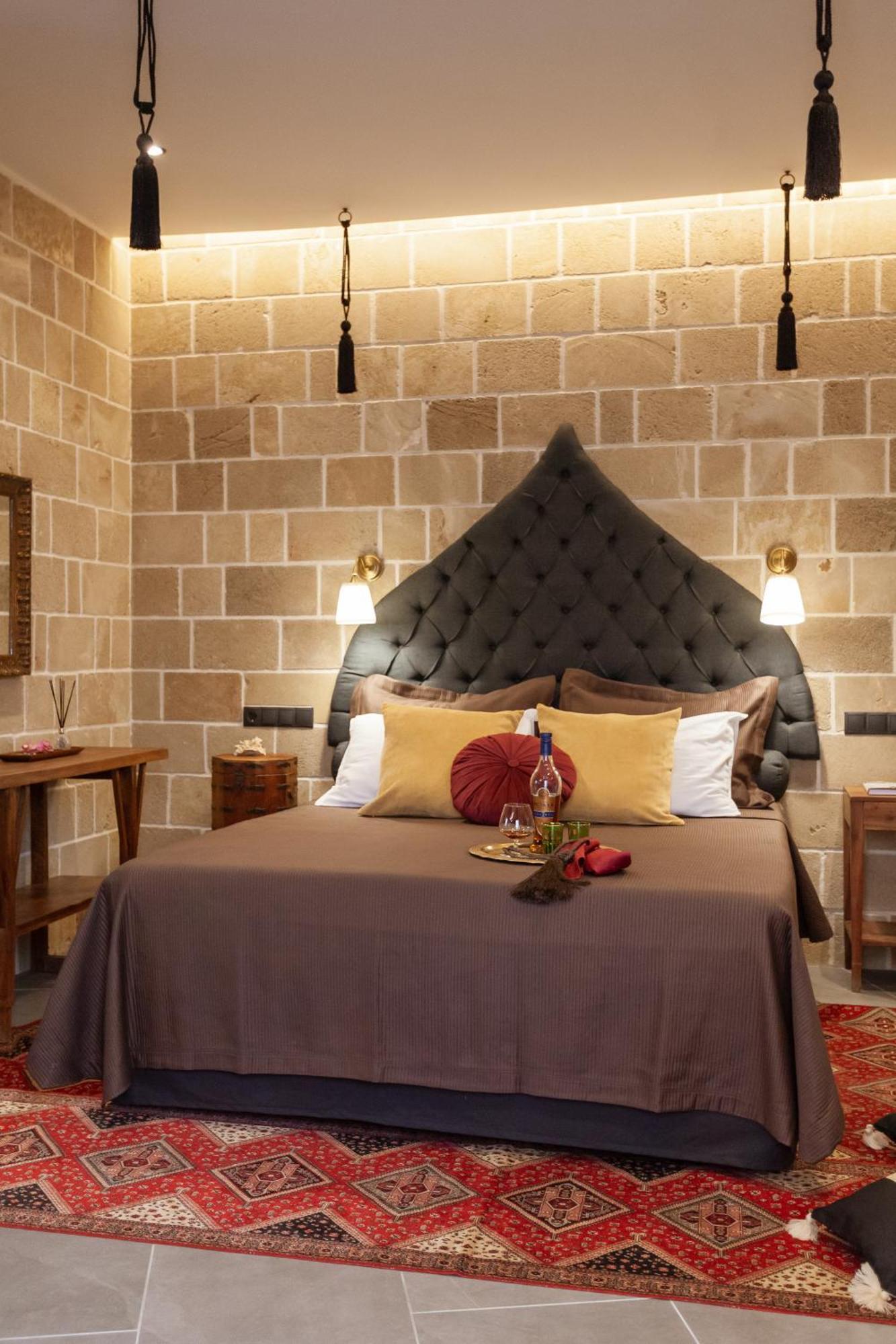 Utopia Luxury Suites - Old Town Rhodes City 외부 사진