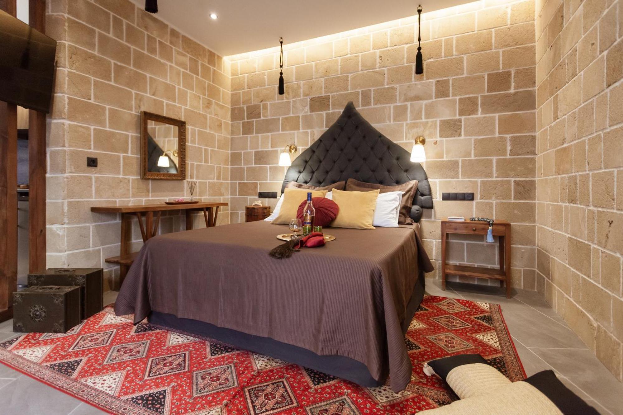 Utopia Luxury Suites - Old Town Rhodes City 외부 사진